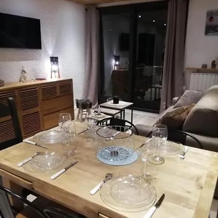 Apartment Les Deux Alpes, Le Lauvitel, Cosy, Pied Des Pistes, 2 Adultes 2 Enfants