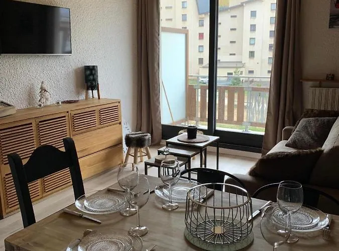 Apartment Les Deux Alpes, Le Lauvitel, Cosy, Pied Des Pistes, 2 Adultes 2 Enfants Les Deux Alpes